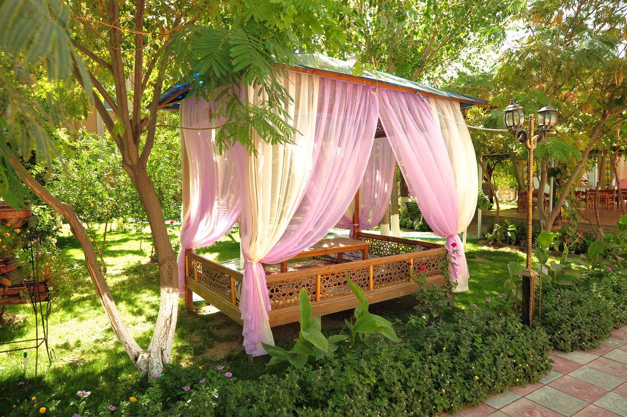 Hotel Asia Bukhara Exterior photo